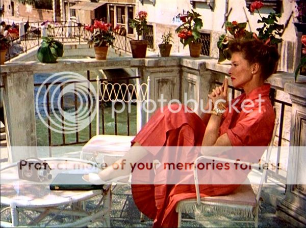 photo 18-cap-robe rouge_zpsxehp0wfc.jpg