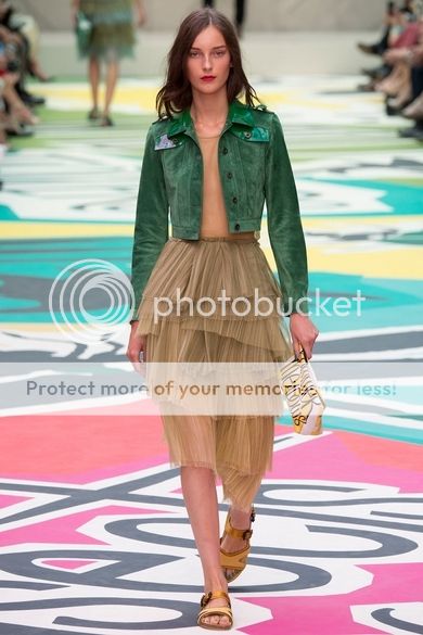 photo Burberryprorsum_ss15-49s_zpsdg8dsa1n.jpg