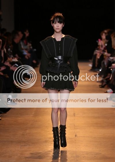 Isabel Marant fall winter 2015 2016 runway show