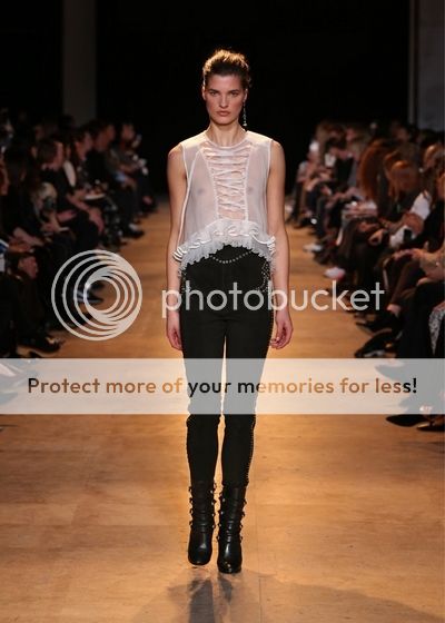 Isabel Marant fall winter 2015 2016 runway show