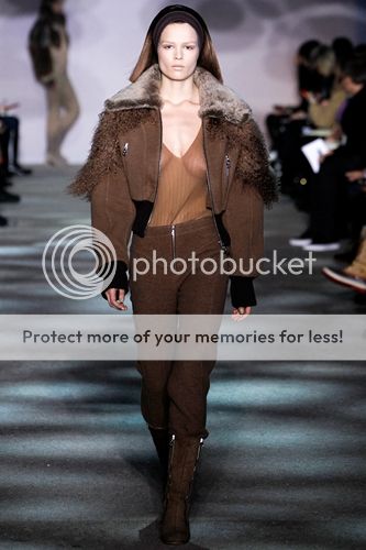 photo marcjacobs-20-sv_zps4f392ce2.jpg