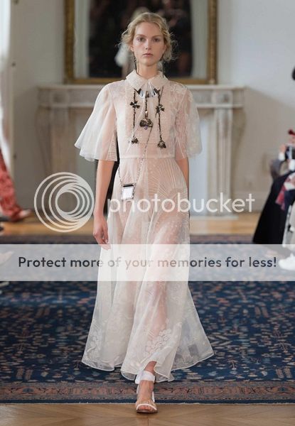 photo valentino-ss17-06s_zpsq2bnfvsk.jpg