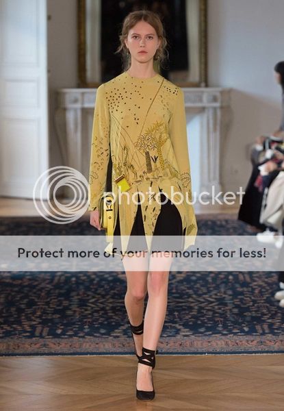photo valentino-ss17-23s_zpsudp1ngz2.jpg