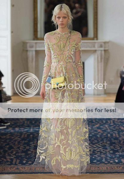 photo valentino-ss17-26s_zpsl4i07zjl.jpg