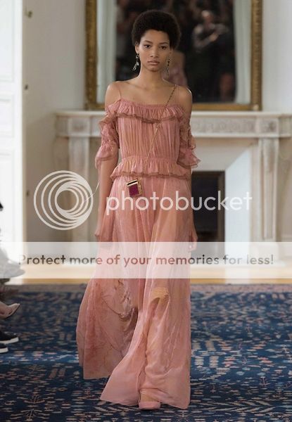 photo valentino-ss17-39s_zps831ywqqb.jpg