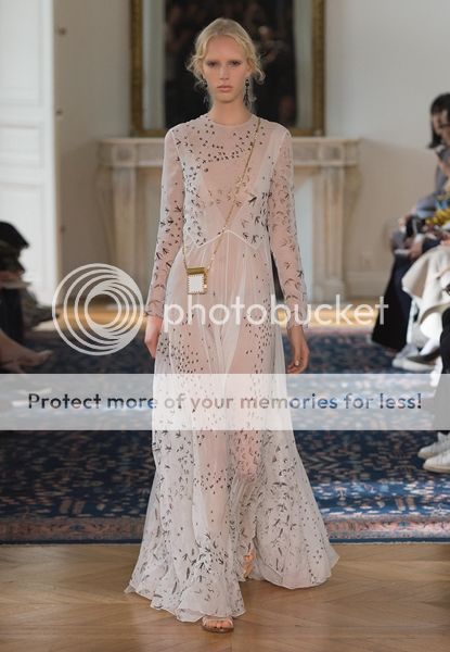 photo valentino-ss17-52s_zpshvitk1h0.jpg