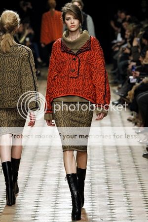 Véronique Leroy fall winter 2012/13 runway show