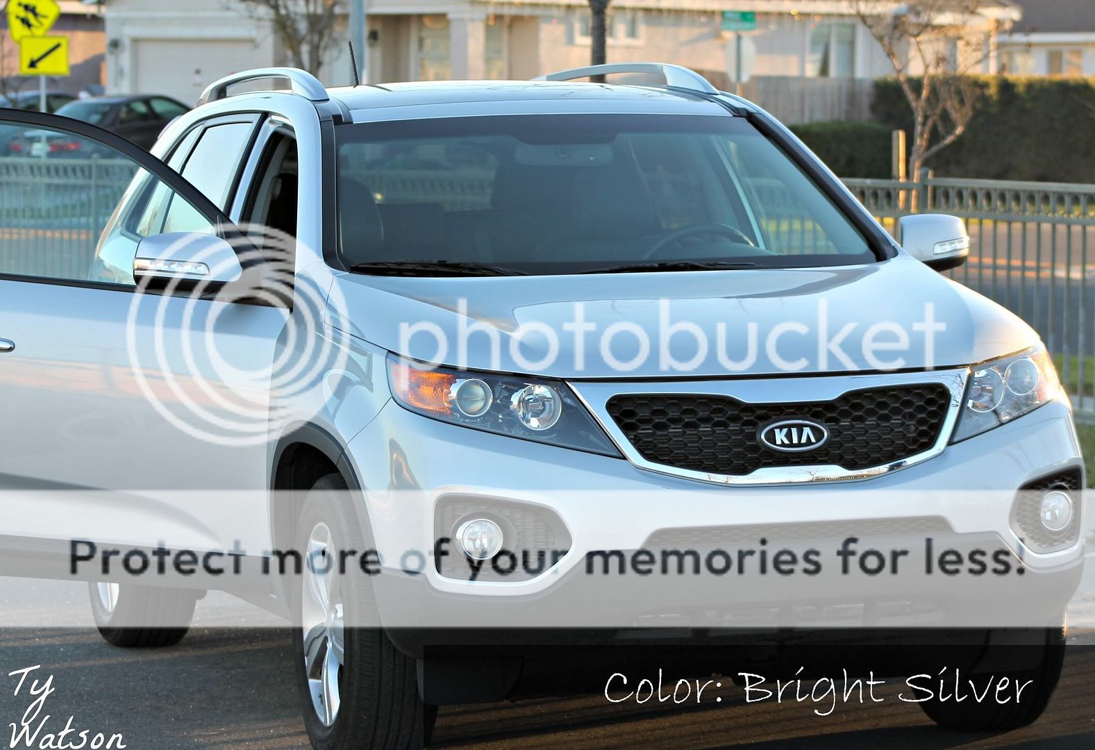 2013 Kia Sorento Mama of 3 Munchkins