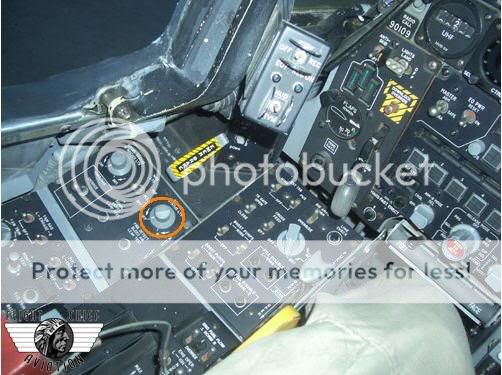 panel4.jpg?t=1263712070